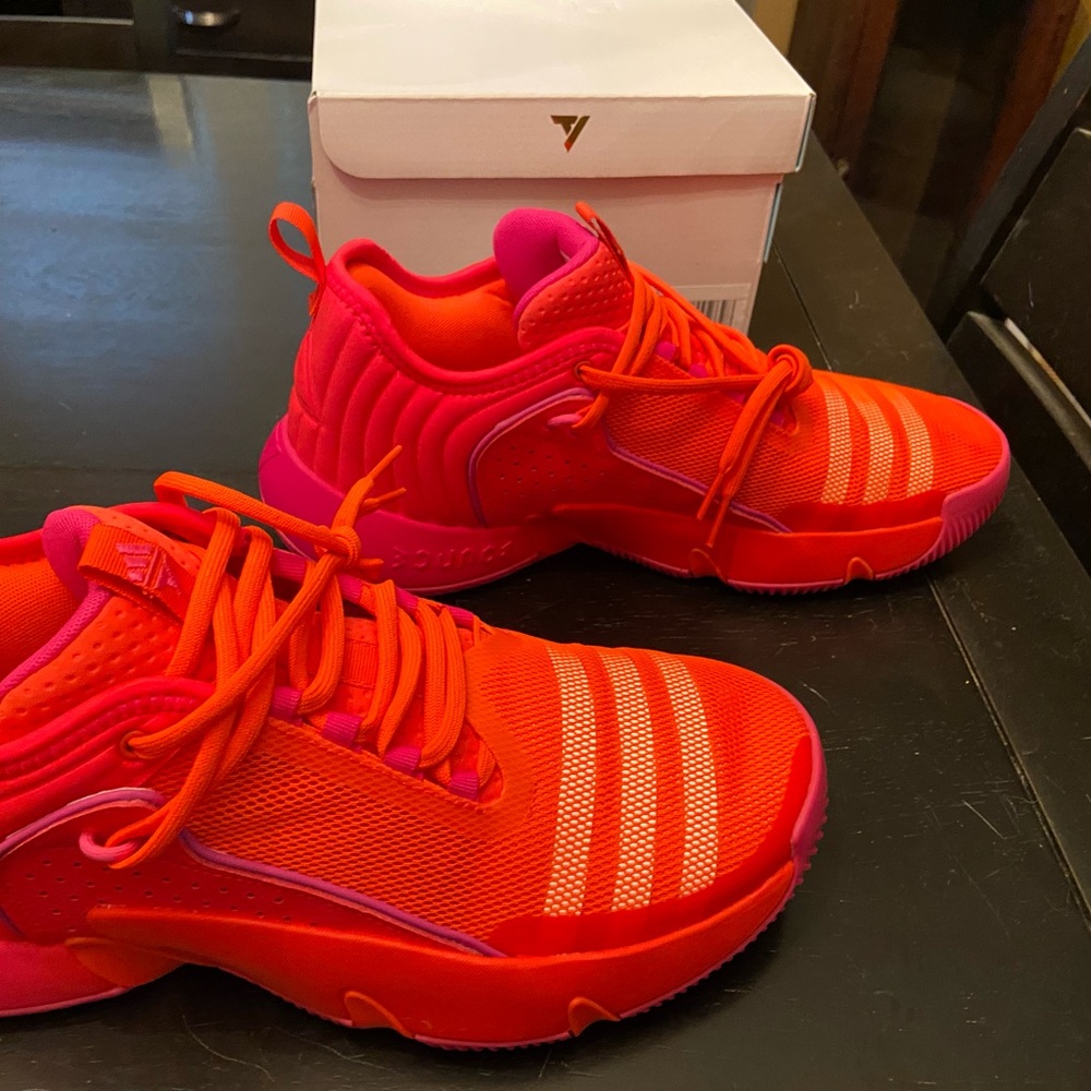 COPY - Adidas Trae Unlimited basketball shoe, men’s 9.5 / UK 9. NIB/NWT, red/or…